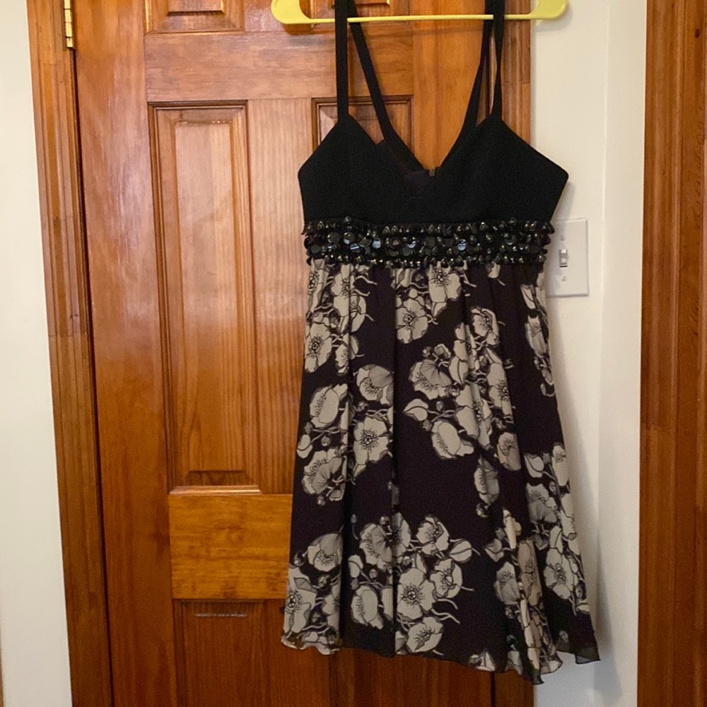 Vintage black and white Versace dress. Size 30 (Euro) fits an 8-10 US.